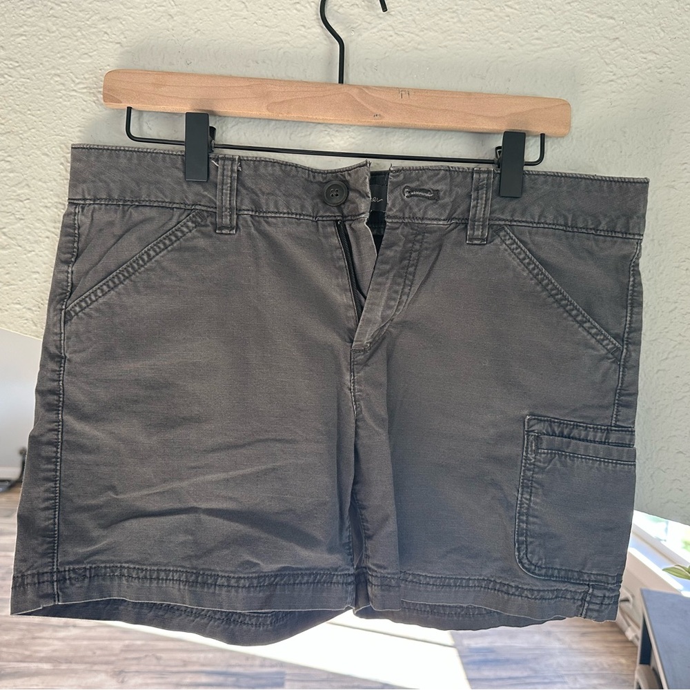 Eddie Bauer Casual Dark Gray Utility Shorts